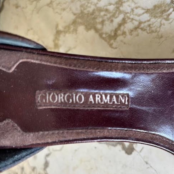 Authentic Giorgio Armani High Heel Shoes in Brown Leather and Suede - Unused - Picture 5 of 7